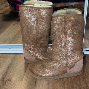 UGG tall boot, women’s size 8